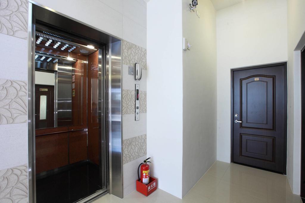 Successful 168 B&B Kota Hualien Bagian luar foto